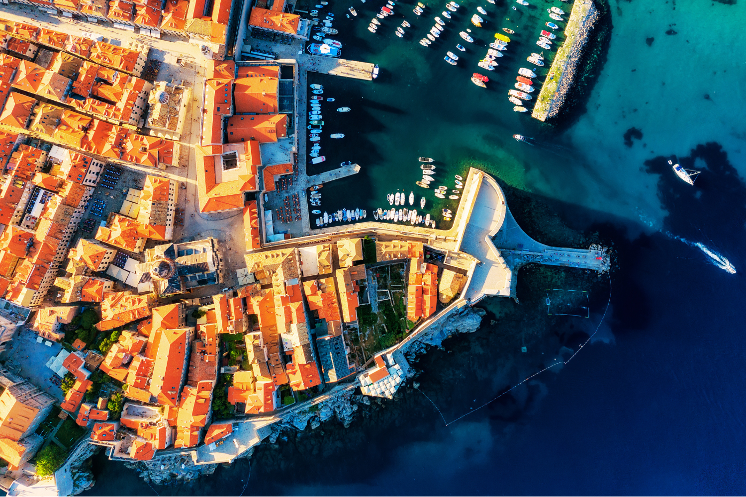 TOP 5 reasons to visit Dubrovnik🌊