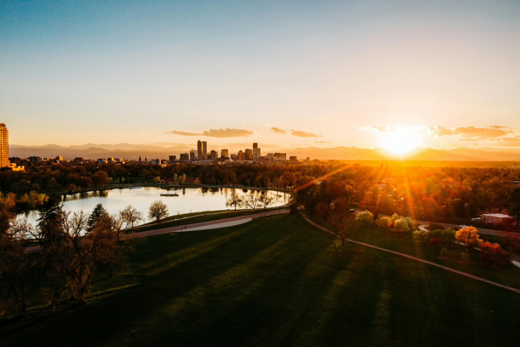 park in Denver, nature, sunset, lake, grass, colorful